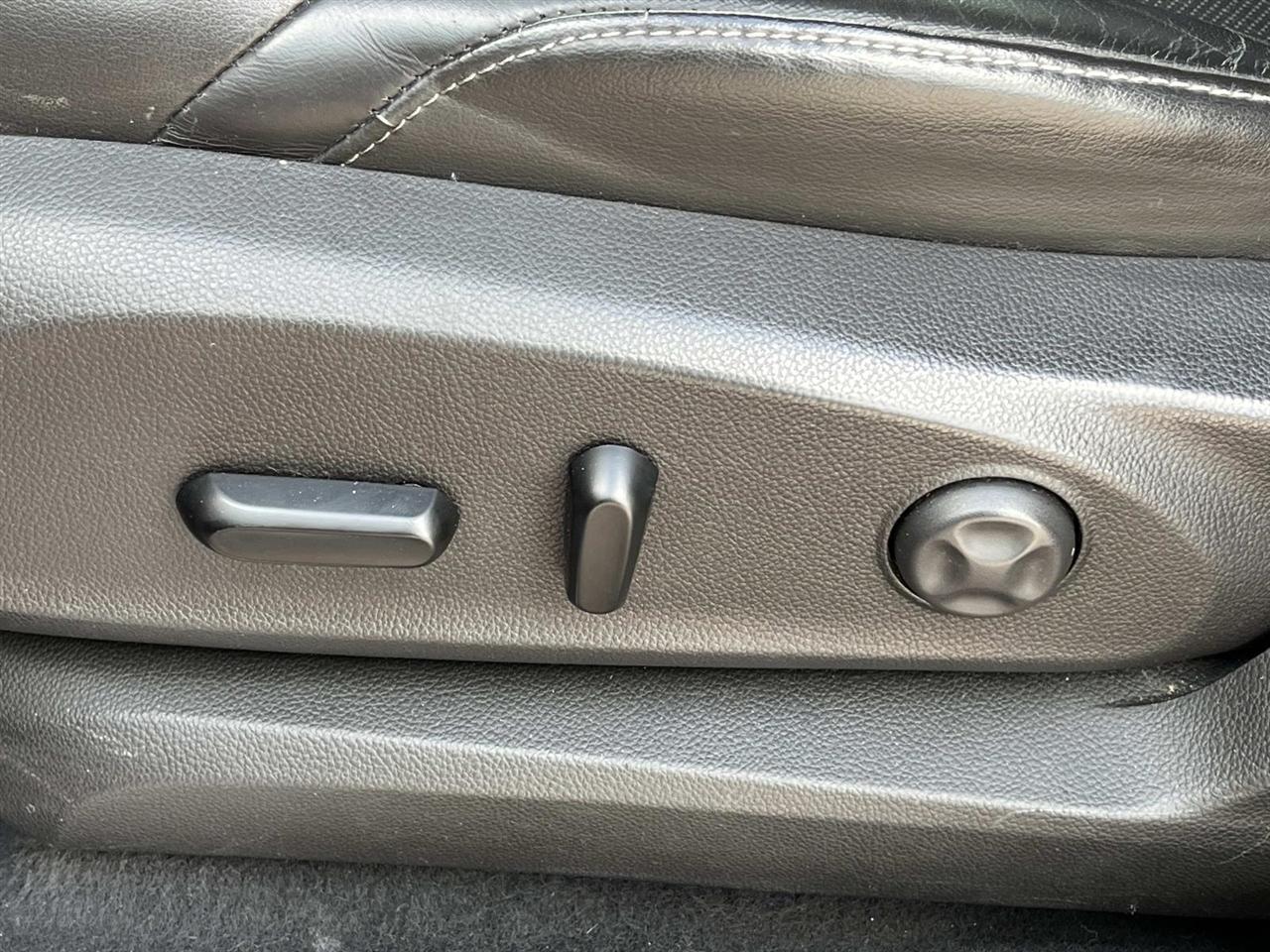 Buick Envision FWD 4dr Essence 2020