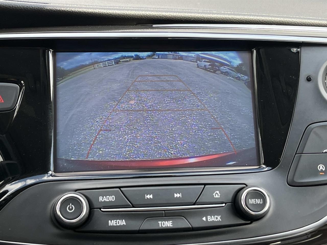 Buick Envision FWD 4dr Essence 2020