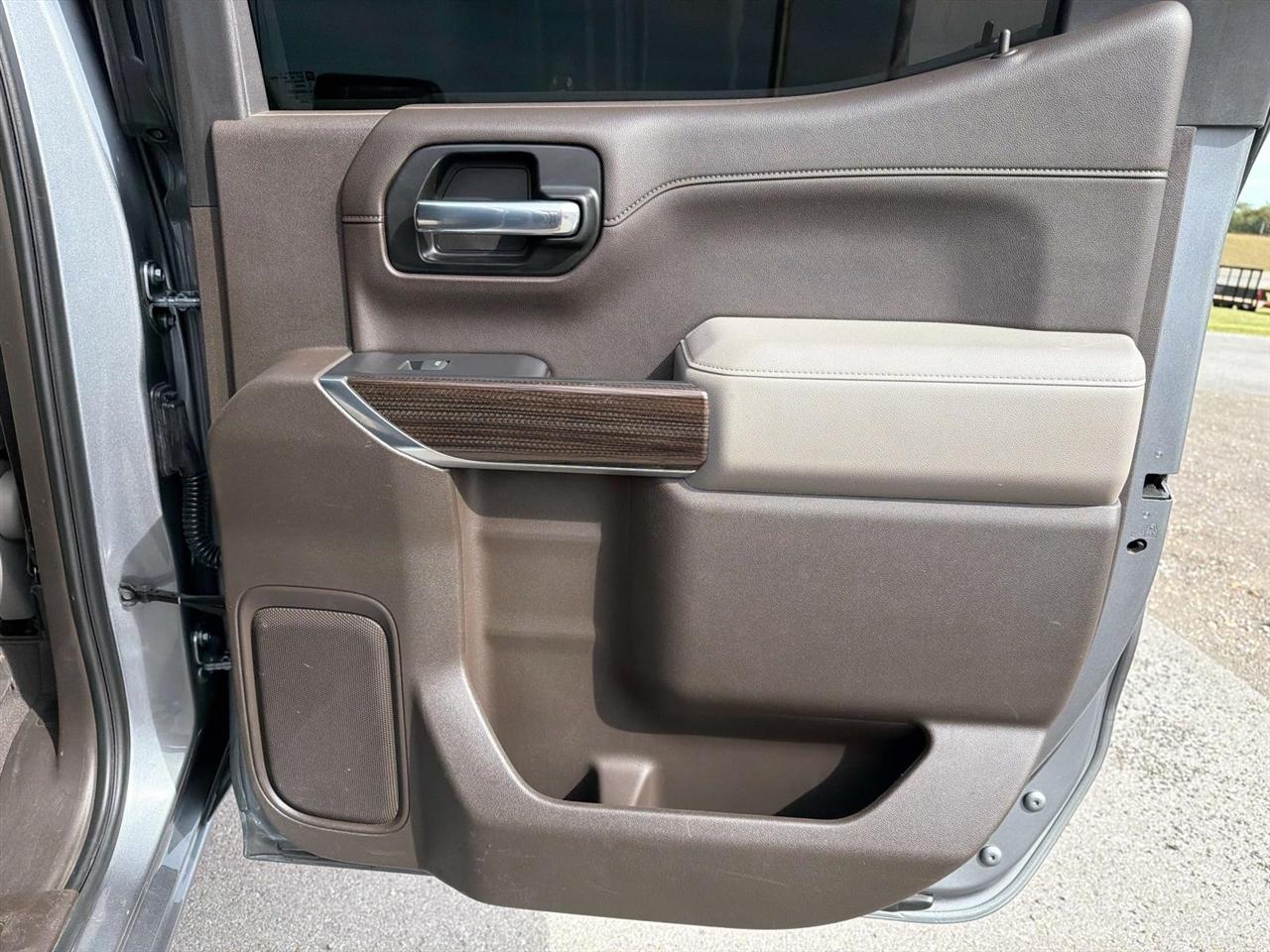 Chevrolet Silverado 1500 4WD Crew Cab 157" RST 2020