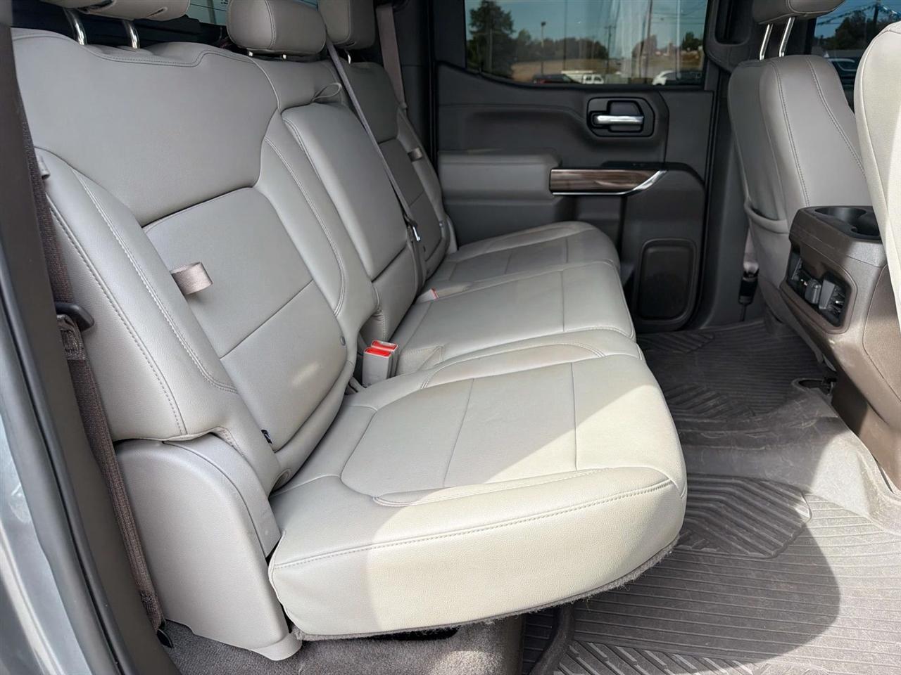 Chevrolet Silverado 1500 4WD Crew Cab 157" RST 2020