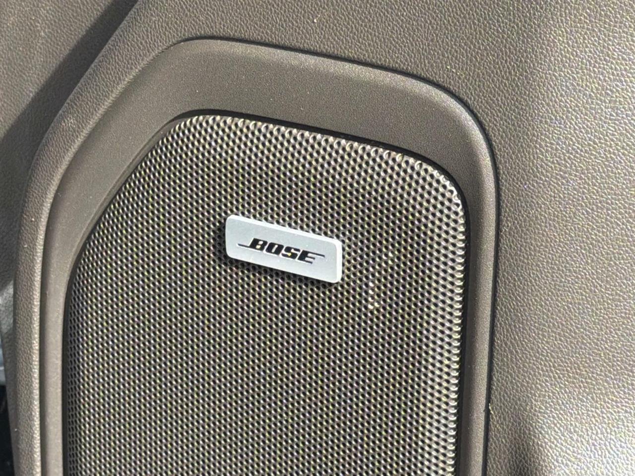 Chevrolet Silverado 1500 4WD Crew Cab 157" RST 2020
