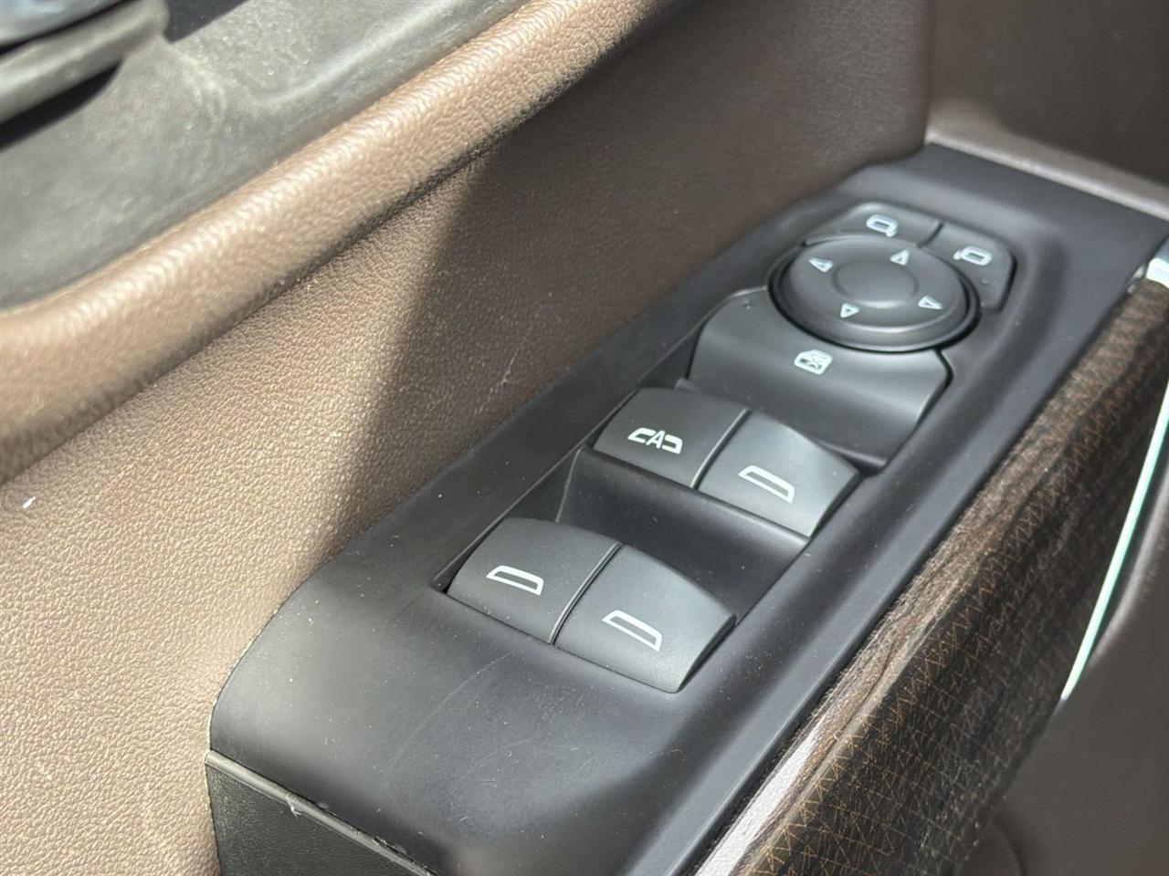 Chevrolet Silverado 1500 4WD Crew Cab 157" RST 2020
