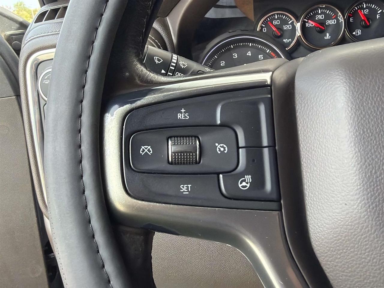 Chevrolet Silverado 1500 4WD Crew Cab 157" RST 2020