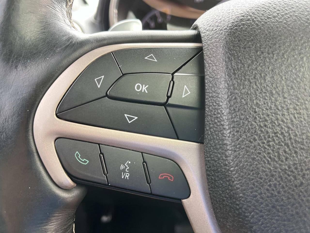 Jeep Grand Cherokee 4WD 4dr Overland 2015