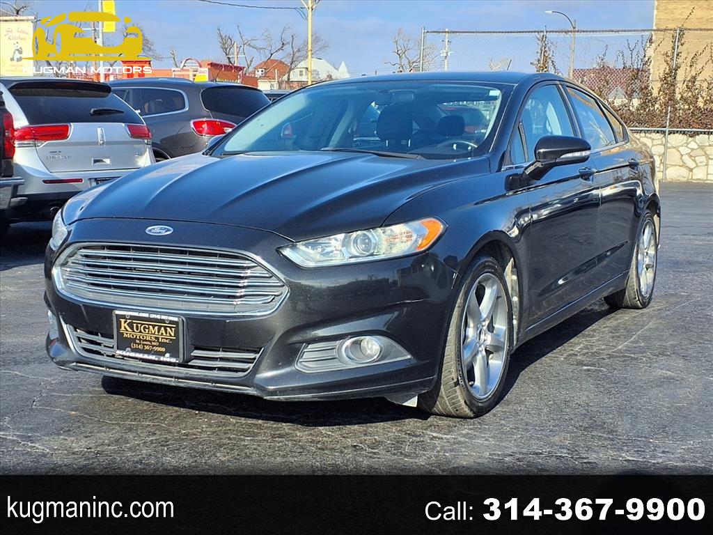 Ford Fusion SE 2013