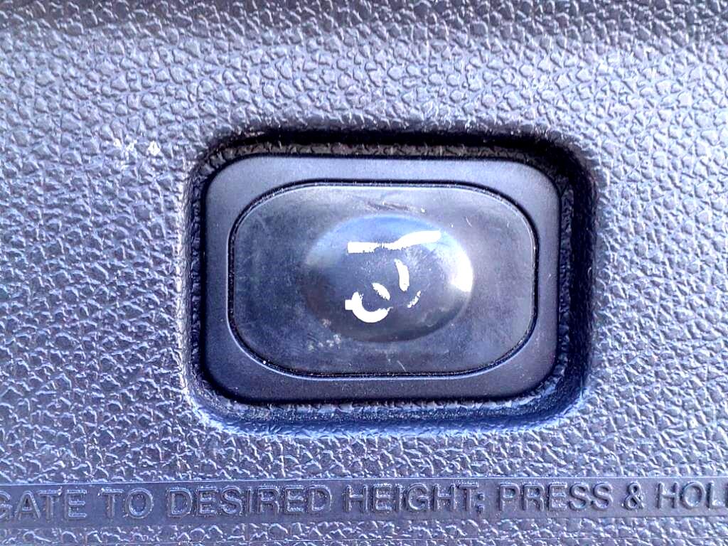 Ford Explorer XLT FWD 2014