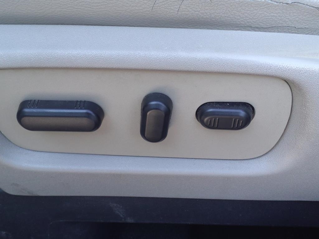 Ford Explorer XLT FWD 2014