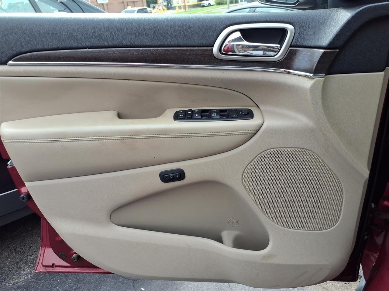 Jeep Grand Cherokee Limited 4WD 2014