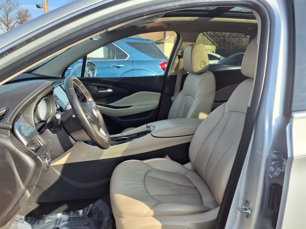 Buick Envision Essense 2017