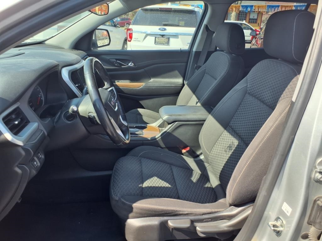 GMC Acadia SLE-1 FWD 2019