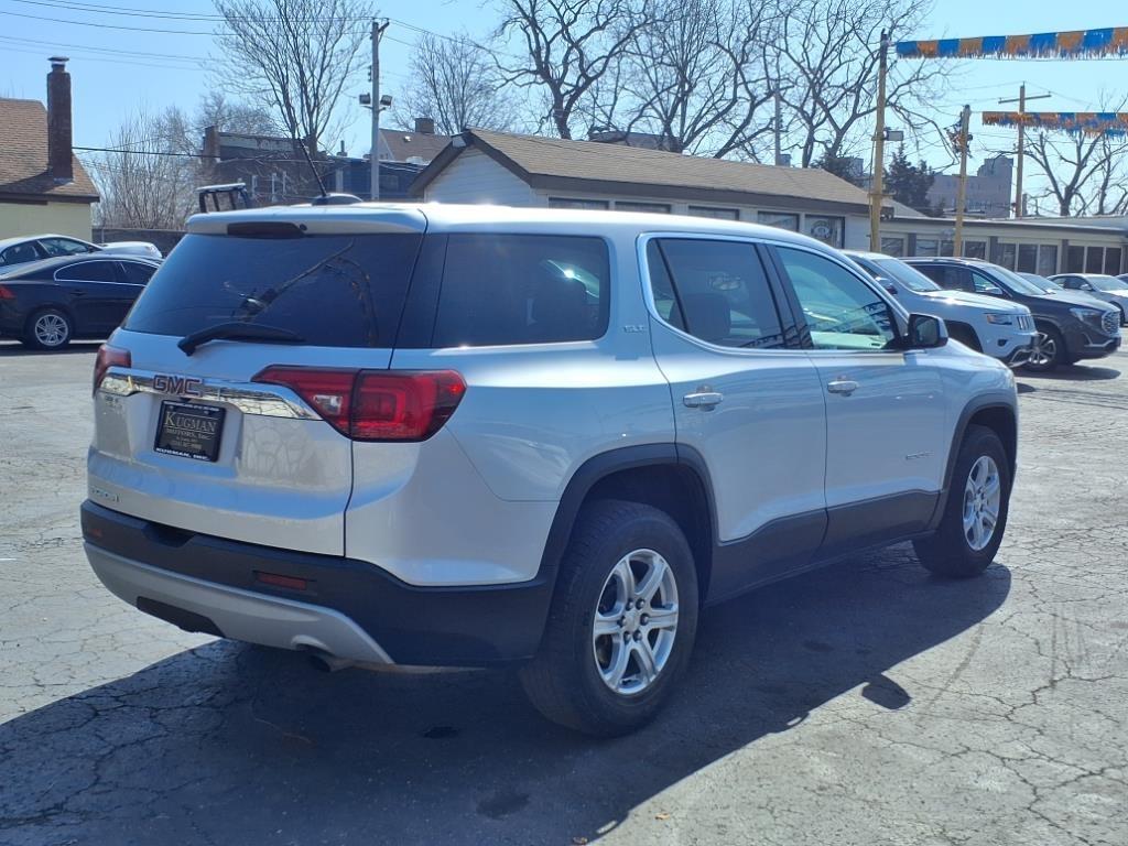 GMC Acadia SLE-1 FWD 2019