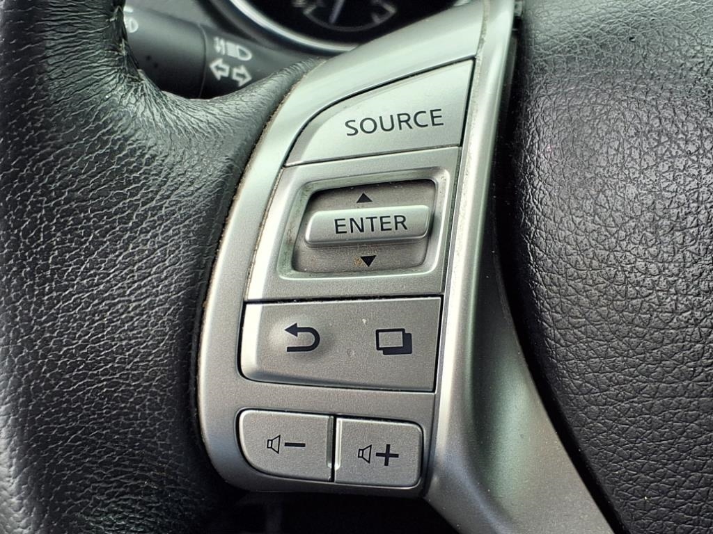 Nissan Rogue S 2WD 2016