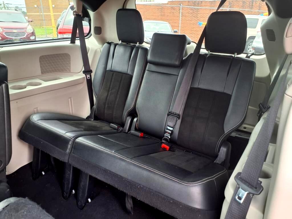 Dodge Grand Caravan SXT 2019