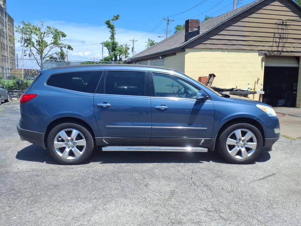 Chevrolet Traverse LTZ FWD 2012 Chevrolet Traverse LTZ FWD 2012