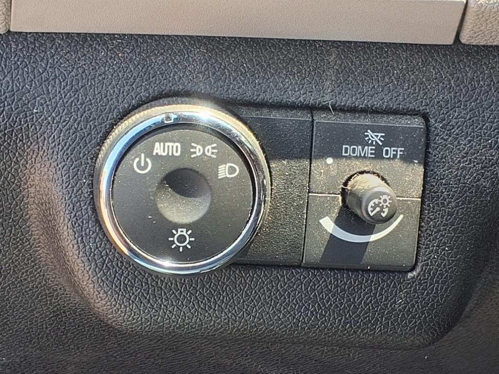 Chevrolet Traverse LTZ FWD 2012 Chevrolet Traverse LTZ FWD 2012