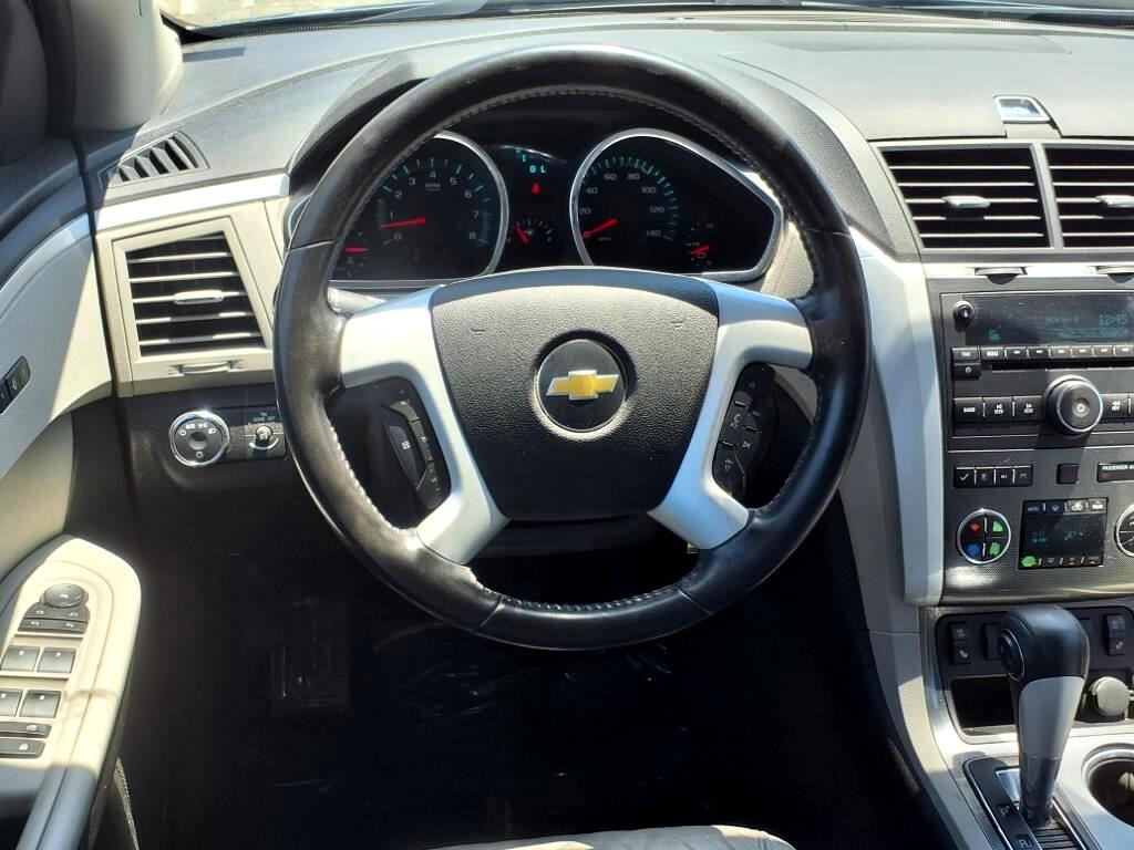 Chevrolet Traverse LTZ FWD 2012