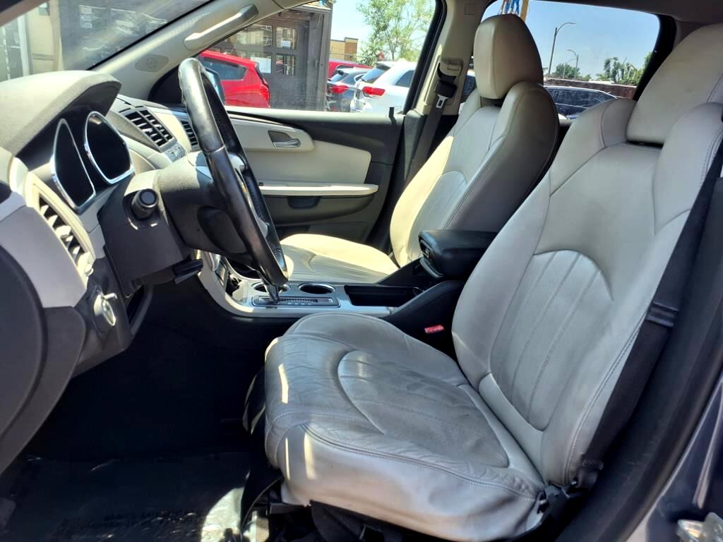 Chevrolet Traverse LTZ FWD 2012