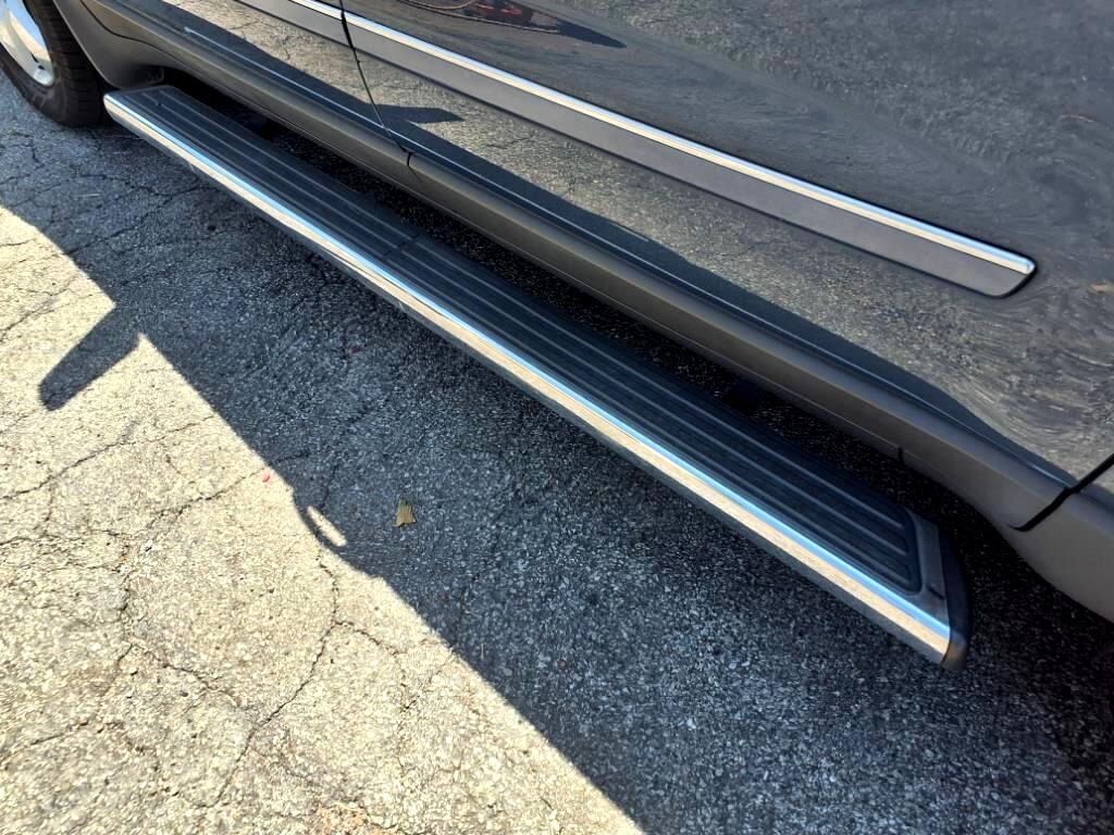 Chevrolet Traverse LTZ FWD 2012