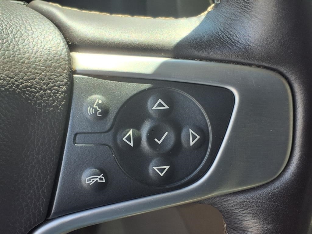 GMC Yukon SLT 2WD 2017