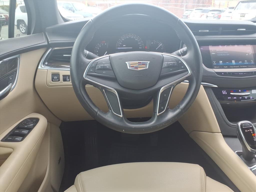 Cadillac XT5 Base 2017
