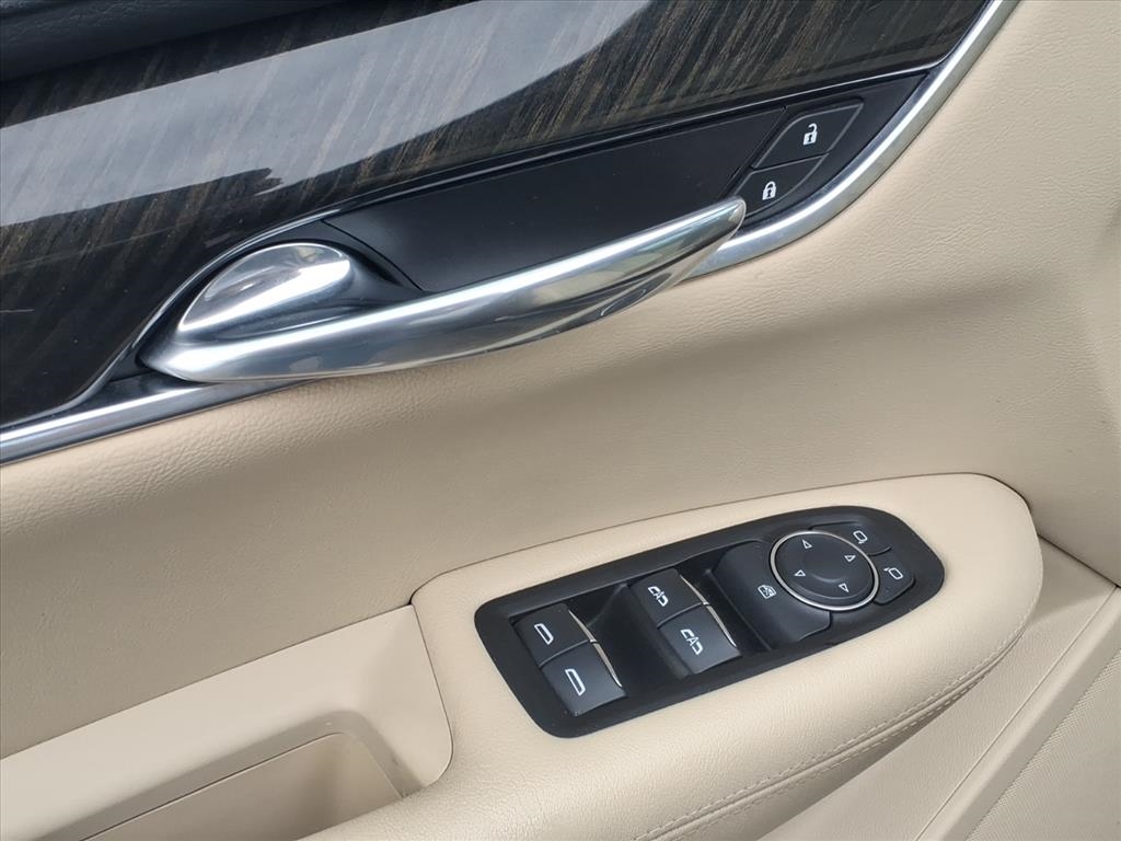 Cadillac XT5 Base 2017