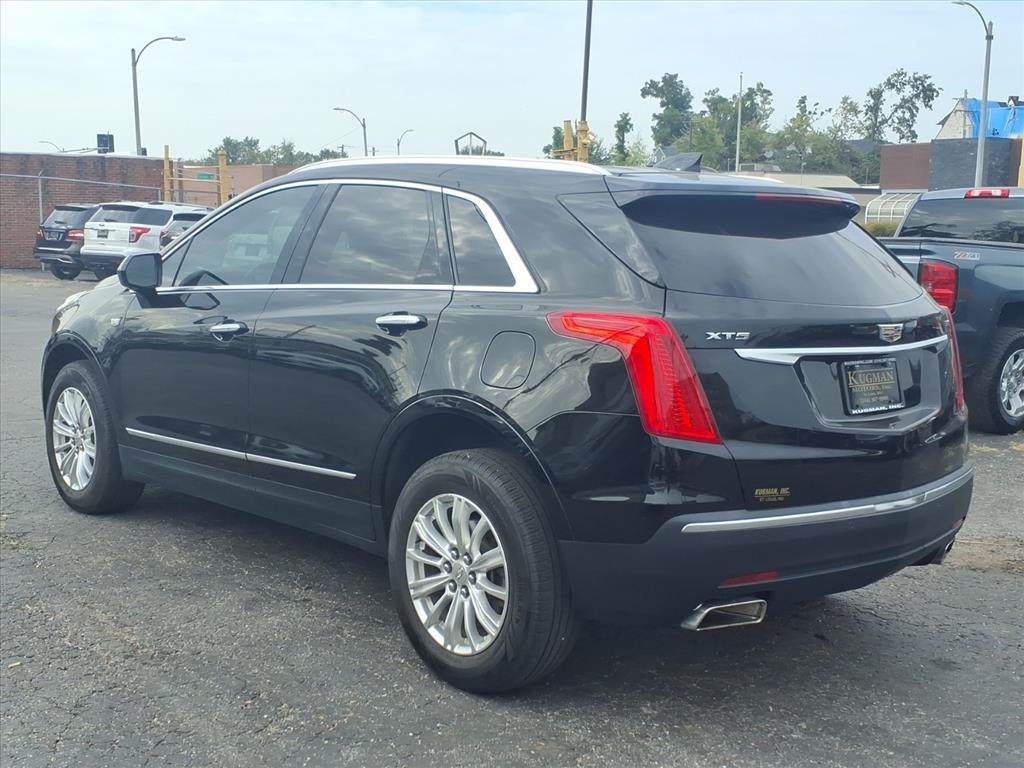 Cadillac XT5 Base 2017