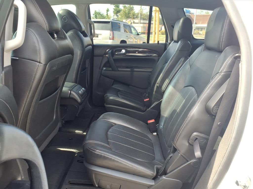 Buick Enclave Leather FWD 2017