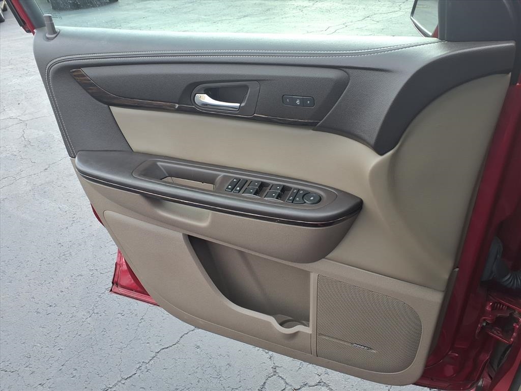 GMC Acadia AWD 4dr Denali 2014