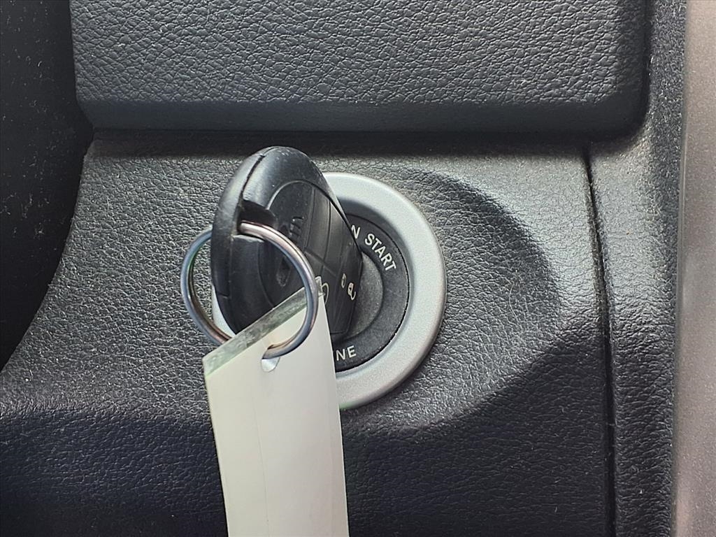 RAM 1500 4WD Quad Cab 140.5" Big Horn 2013