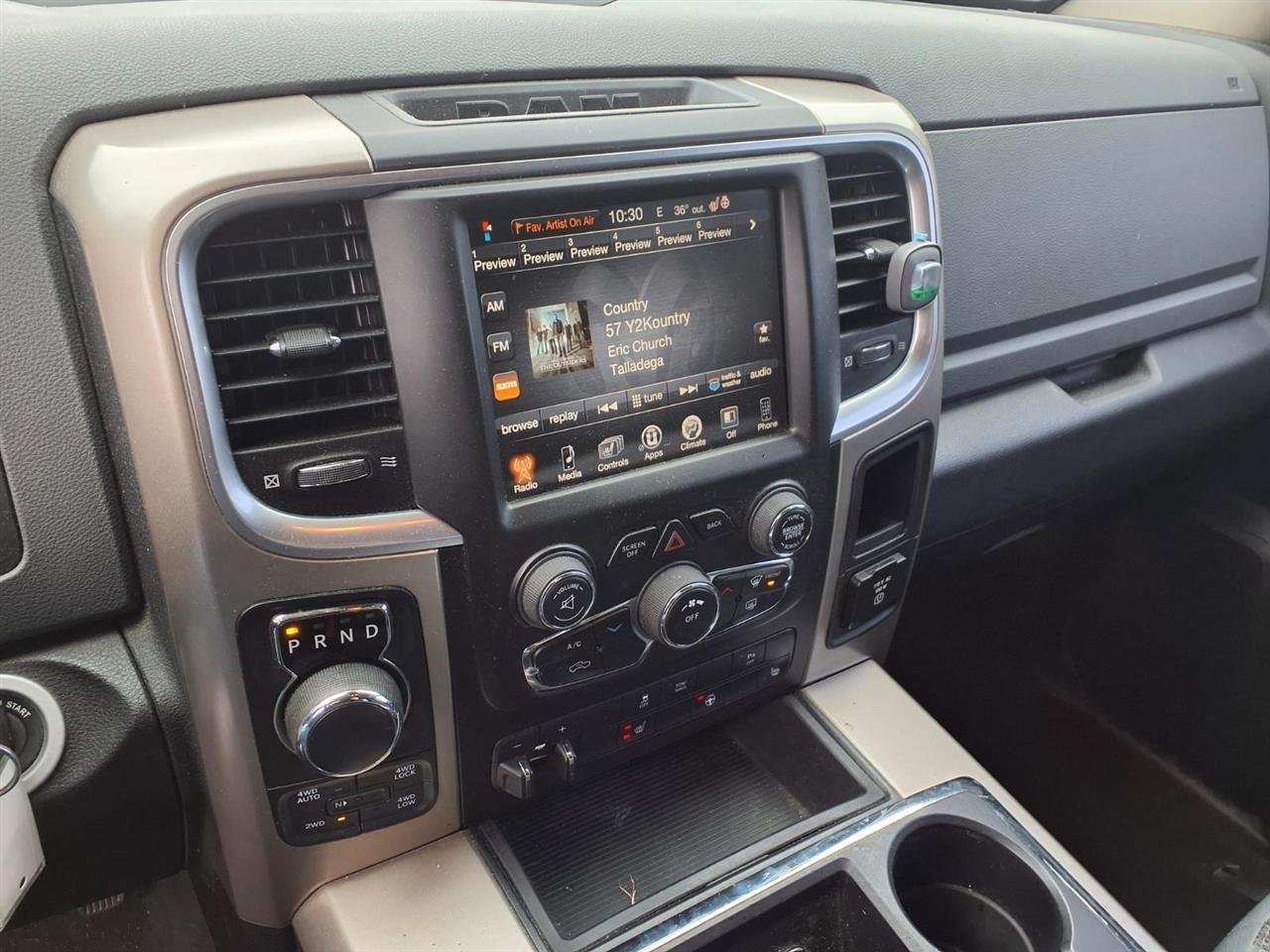 RAM 1500 4WD Quad Cab 140.5" Big Horn 2013