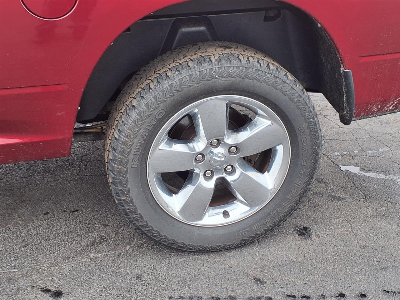 RAM 1500 4WD Quad Cab 140.5" Big Horn 2013