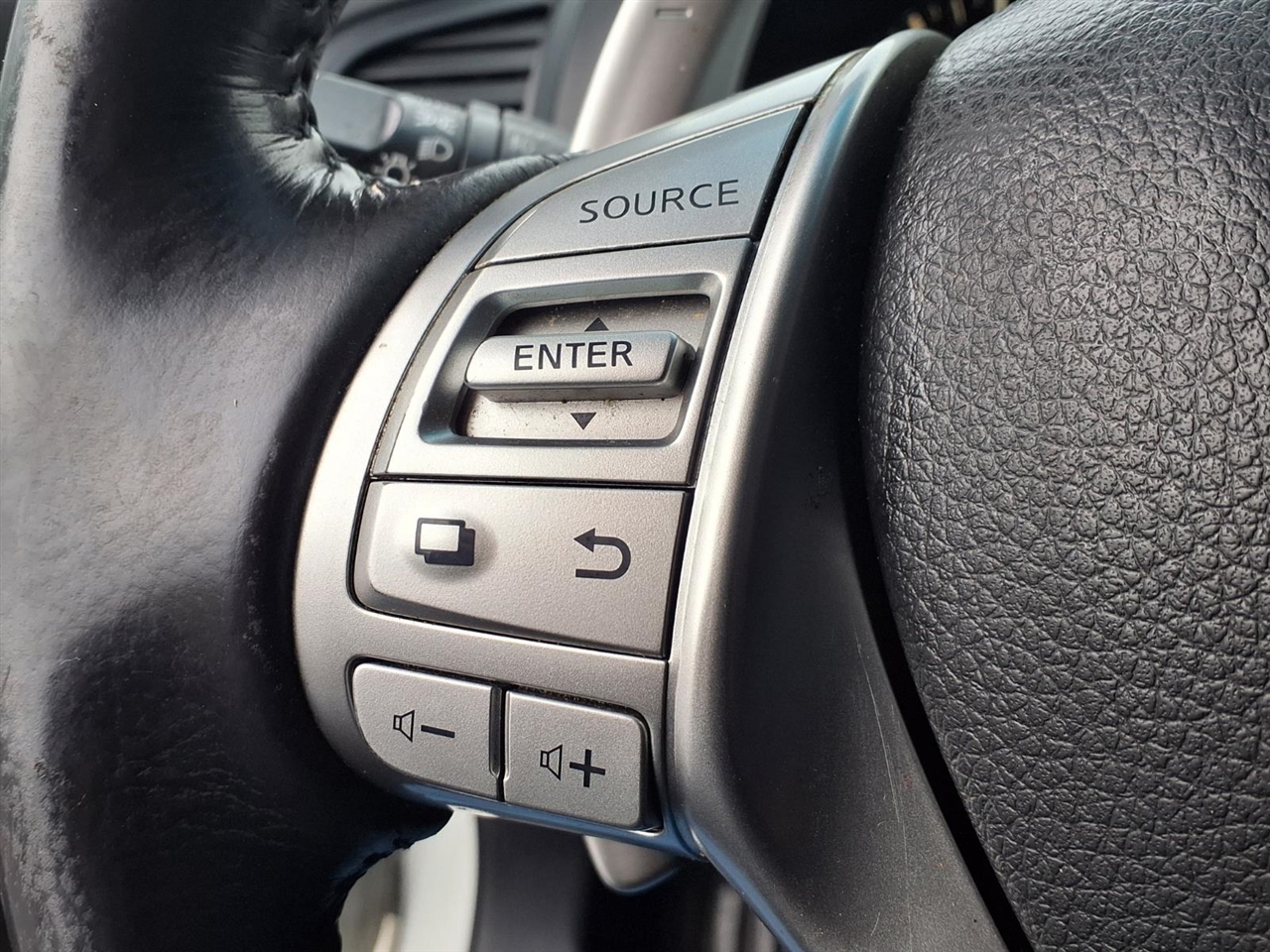 Nissan Altima 2.5 SR Sedan 2018