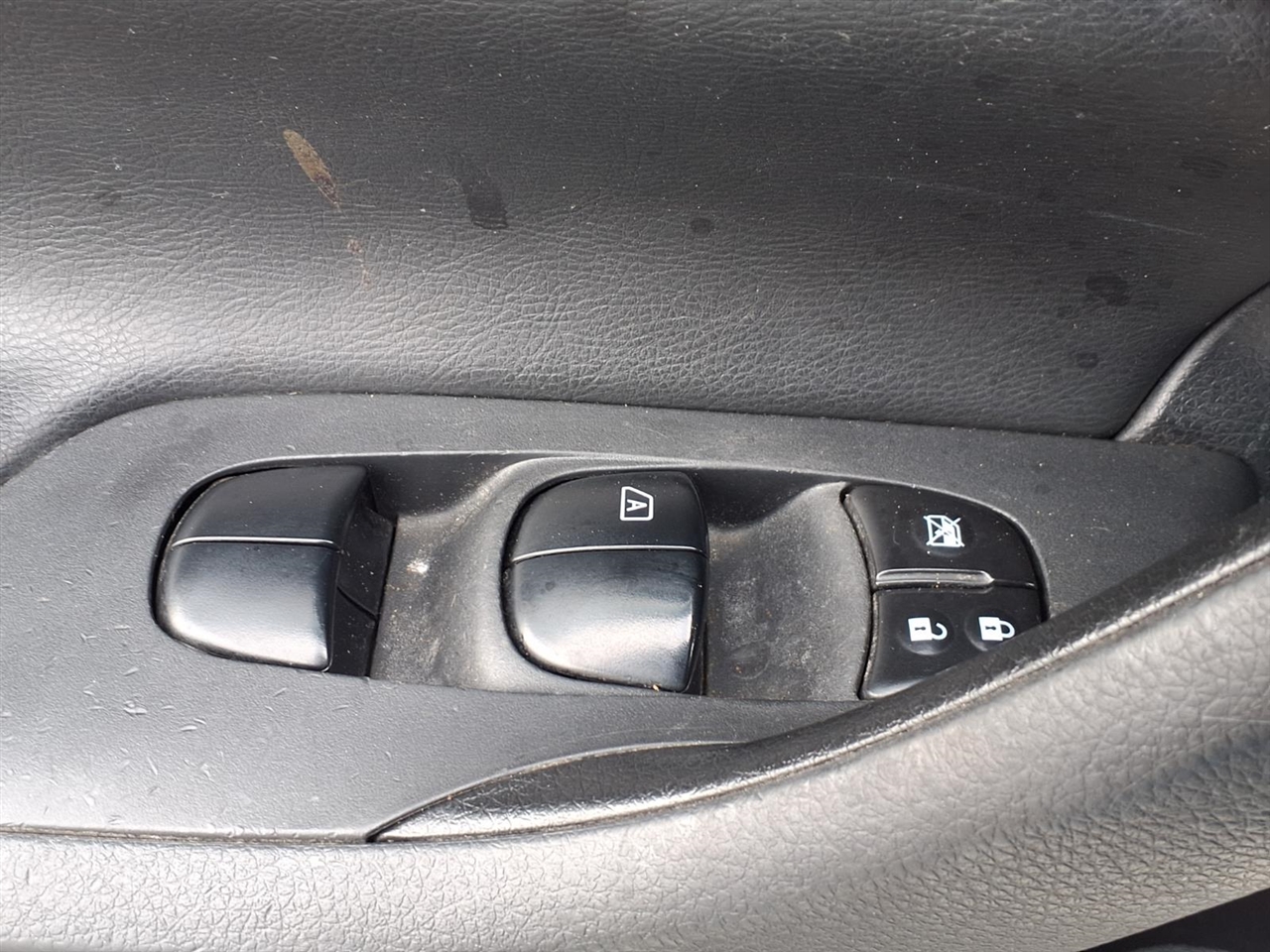 Nissan Altima 2.5 SR Sedan 2018