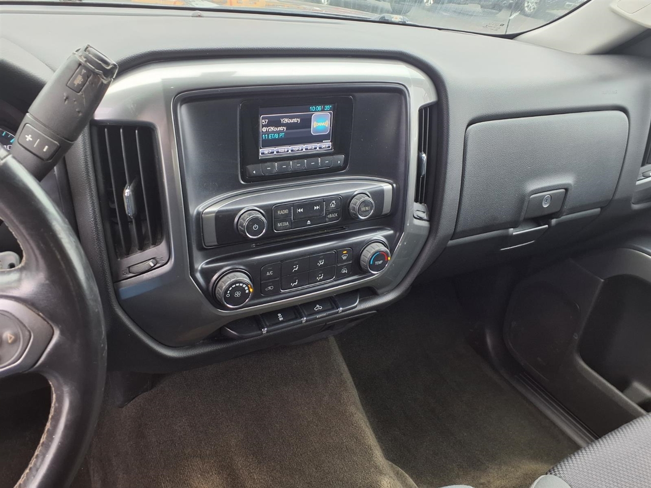 Chevrolet Silverado 1500 4WD Crew Cab 143.5" LT w/1LT 2015