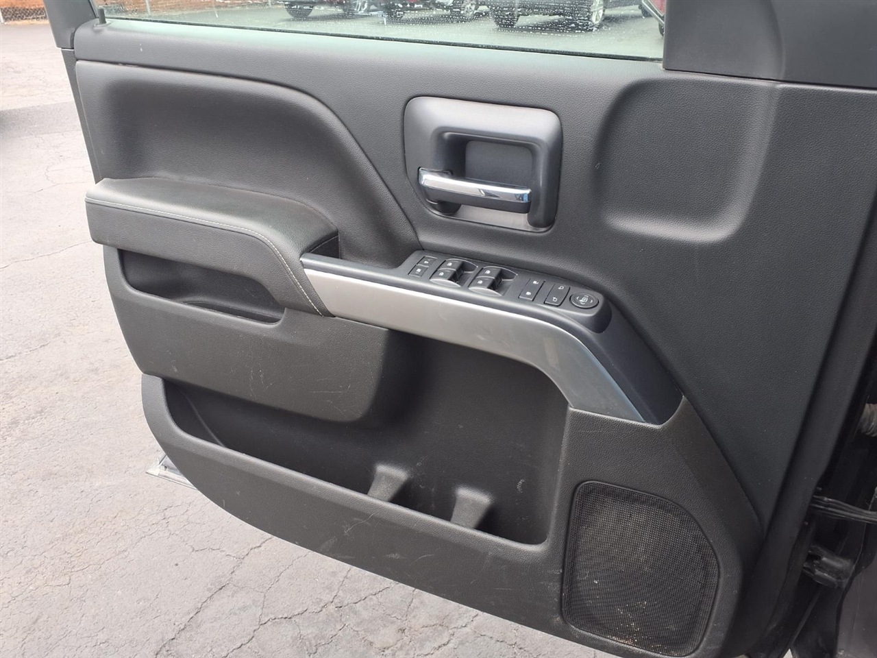 Chevrolet Silverado 1500 4WD Crew Cab 143.5" LT w/1LT 2015