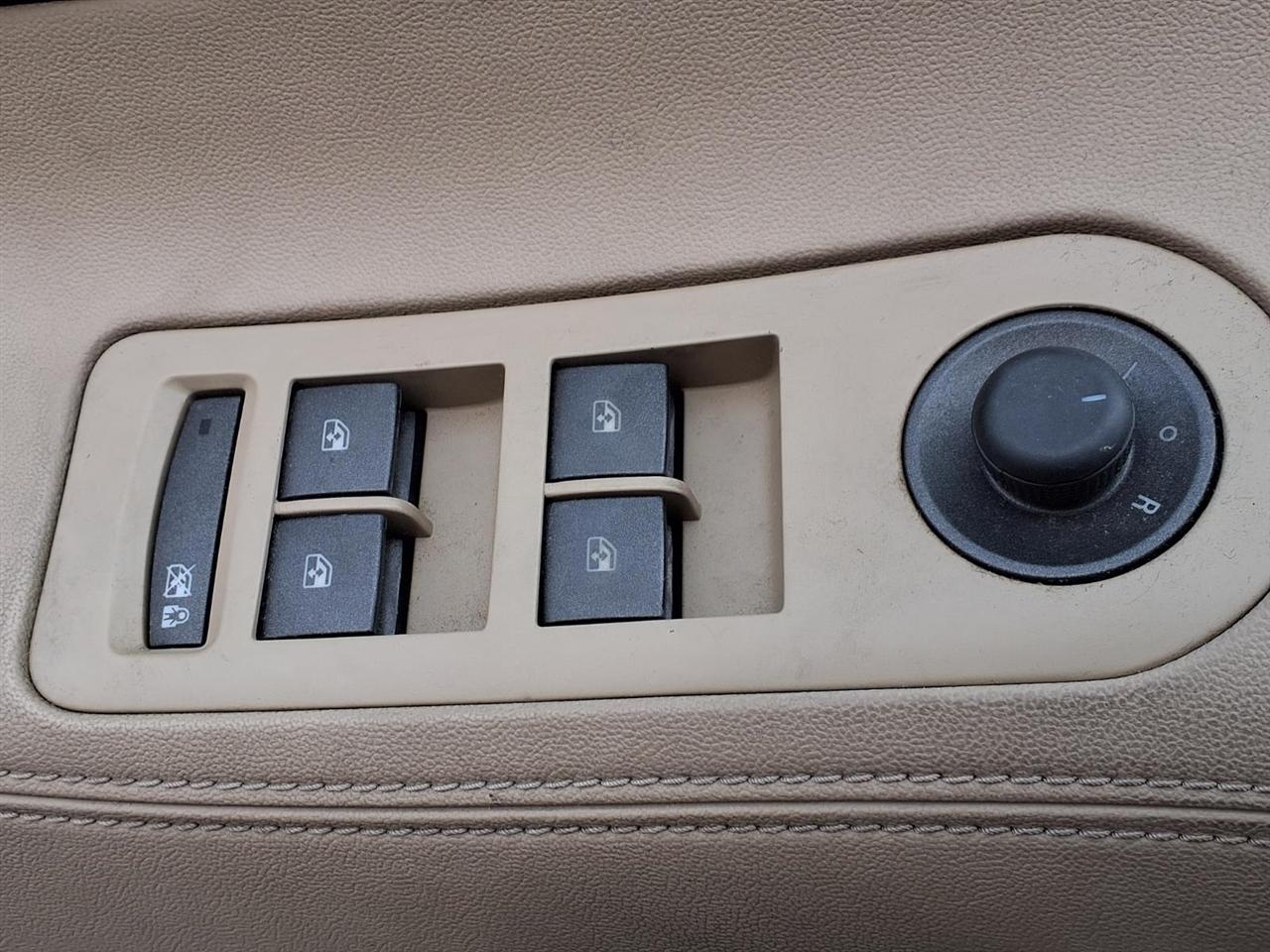 Buick LaCrosse 4dr Sdn Touring FWD 2013