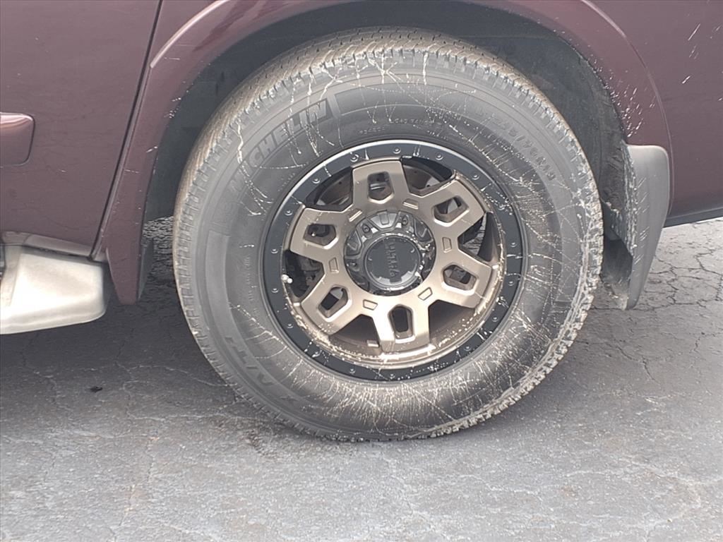 Nissan Armada 4WD 4dr Platinum 2013