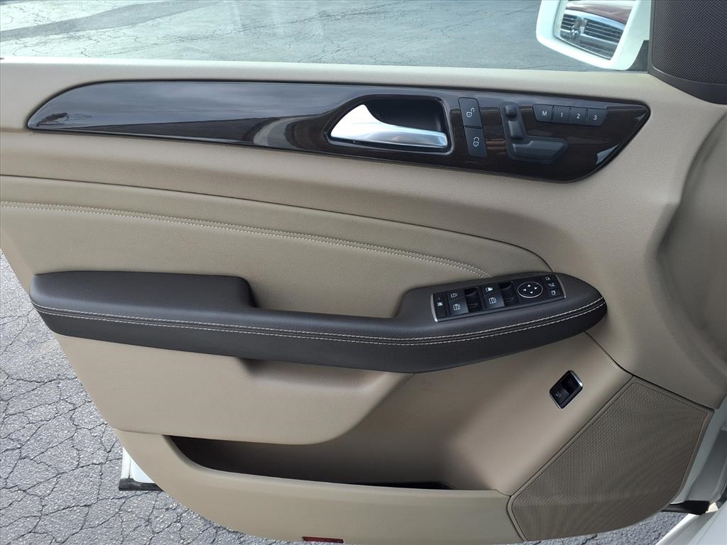 Mercedes-Benz M-Class 4MATIC 4dr ML 350 2015