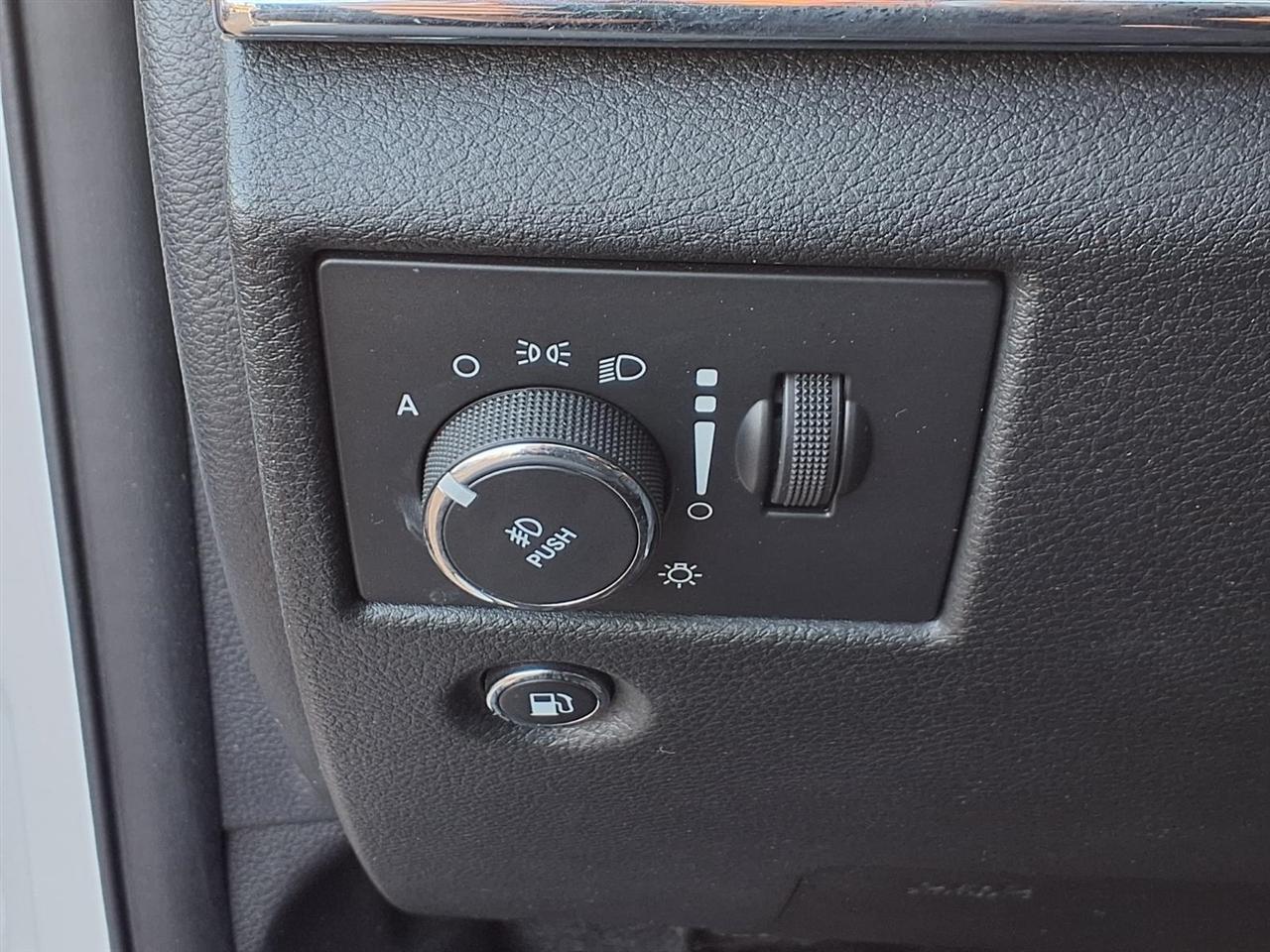 Jeep Grand Cherokee 4WD 4dr Summit 2015