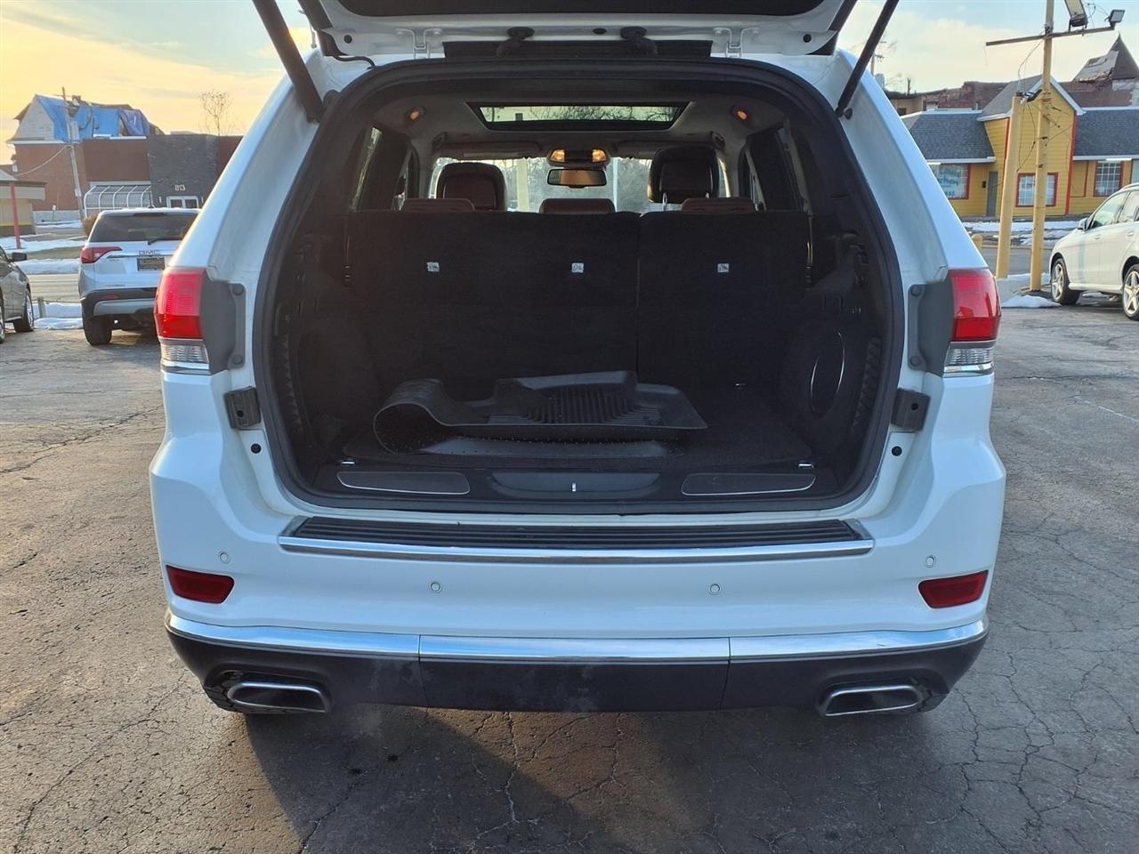 Jeep Grand Cherokee 4WD 4dr Summit 2015