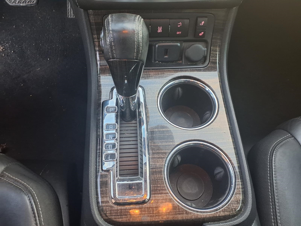 GMC Acadia FWD 4dr SLT w/SLT-1 2016