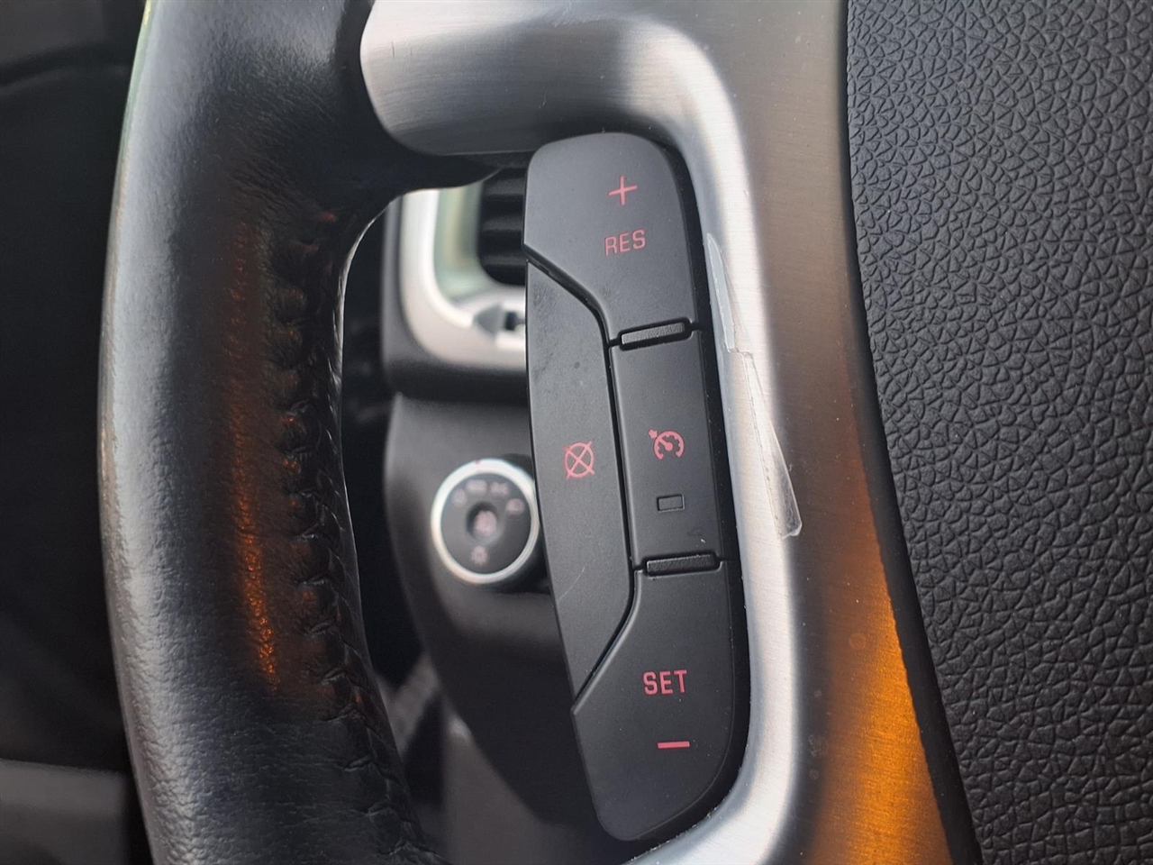 GMC Acadia FWD 4dr SLT w/SLT-1 2016