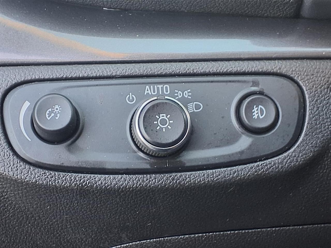 Buick Encore FWD 4dr Sport Touring 2018