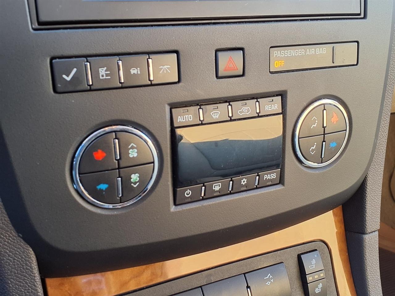 Buick Enclave FWD 4dr CXL-1 2011