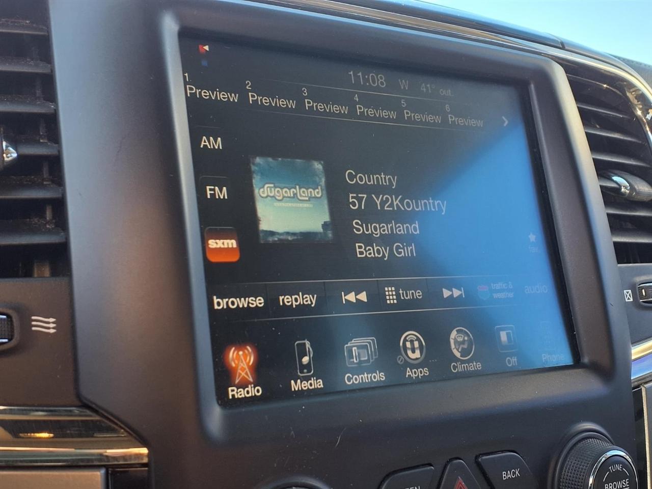 RAM 1500 2WD Crew Cab 140.5" Sport 2013