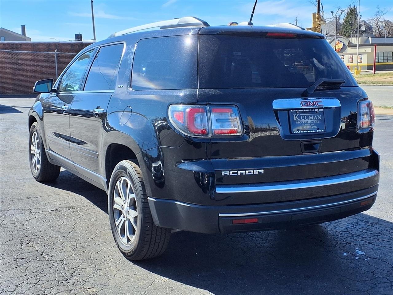 GMC Acadia FWD 4dr SLT w/SLT-1 2016