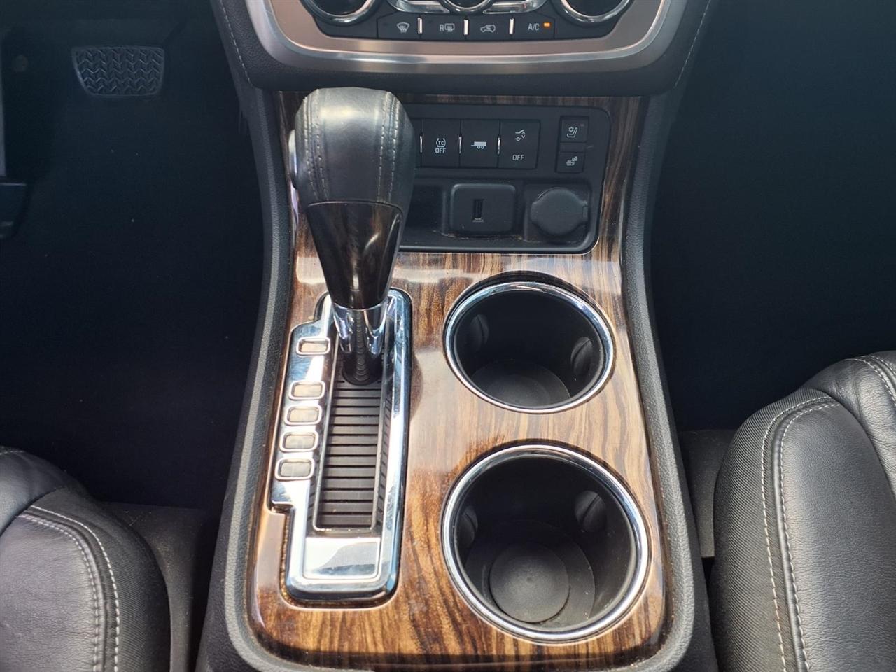 GMC Acadia AWD 4dr Denali 2016