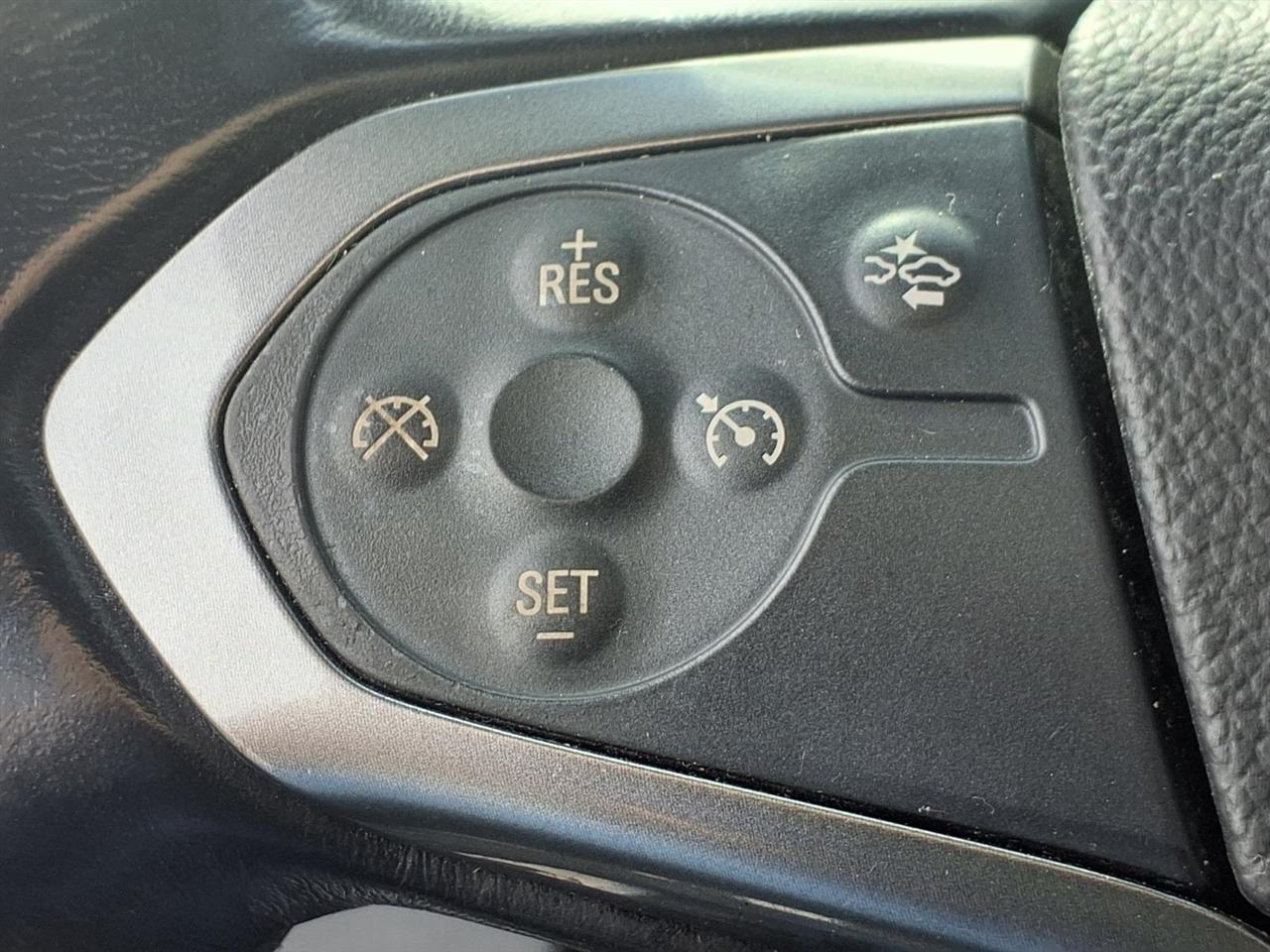 Chevrolet Tahoe 4WD 4dr LT 2019