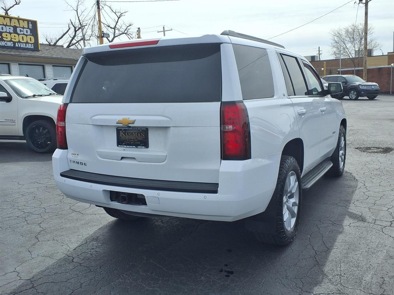Chevrolet Tahoe 4WD 4dr LT 2019