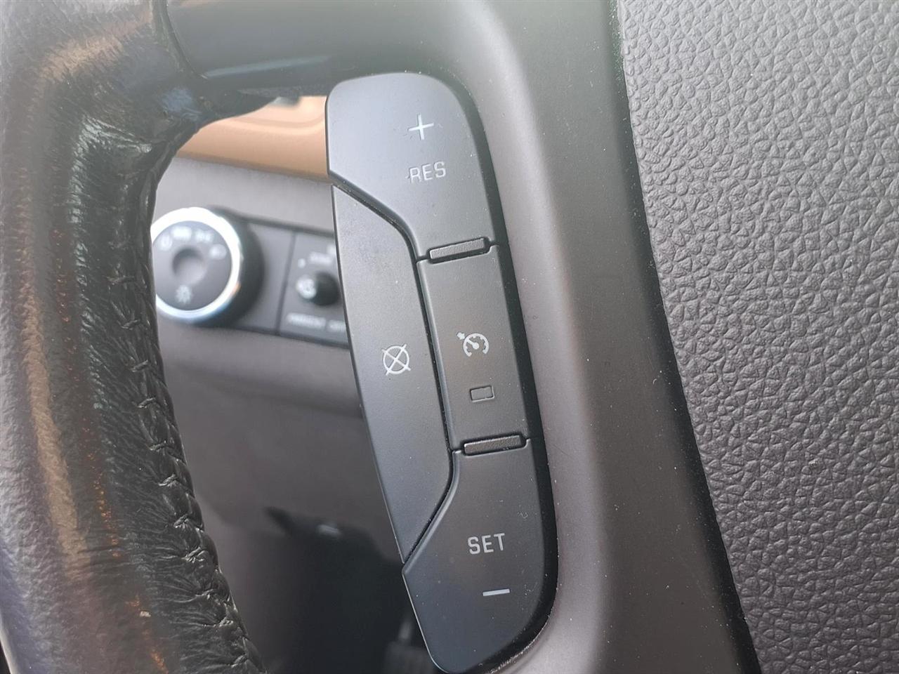 Buick Enclave FWD 4dr Premium 2014